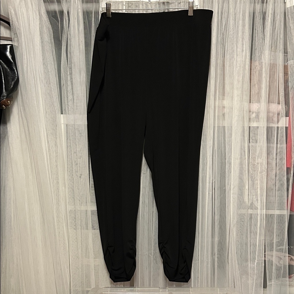 Chico’s black pull on pants.  size L